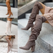 Eleganta enfärgade högklackade skor med spetsig tå