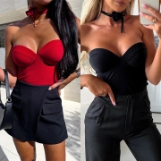 Sexig axelbandslös enfärgad bodysuit