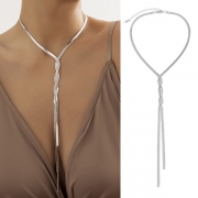 Modekedja Flätad Tofs Halsband