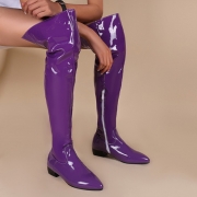 High Over-the-Knee Boots i Candyfärgat Lackläder med Låg Klack och Sidodragkedja