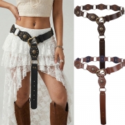 Bälte i syntetläder med nitar och O-ring, bohemisk festivalstil