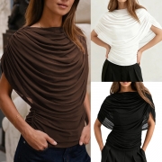 Draperad topp i elegant stil med kapellringning och rynkad midja