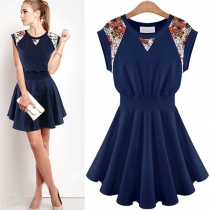 Floral Print Short Sleeve Wide Waistband Pleated Skater Dress