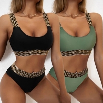 Bikiniset med sexigt vågmönster