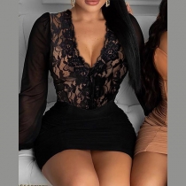 Sexy  Gauze Spliced Long Sleeve Lace Spliced V-neck Bodycon Dress