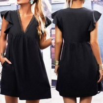 Casual Lace Spliced V-neck Ruffle Sleeve Mini Dress