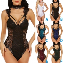 Mode enfärgad rygglös underkläderbody med choker