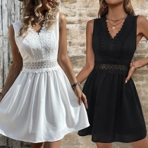 Fashion Solid Color Ruffled Sleeveless Lace Spliced V-neck Mini Dress