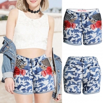 Heta shorts med modeblomtryck