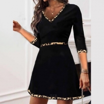Fashion Leopard Printed V-neck Elbow Sleeve Mini Dress
