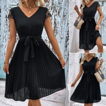 Fashion Lace Spliced Cap Sleeve V-neck Self-tie Pleated Dress