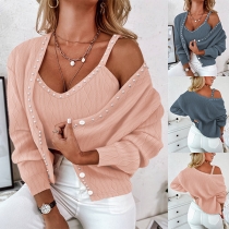 Fashionabelt tvådelat set i ribbad textur med pärldekorationer - inkluderar kardigan och cami topp
