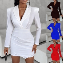 Elegant Notch Lapel V-ringad Ärmlös Bodycon-klänning med puffärmar och oregelbunden nederkant.