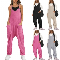 Casual jumpsuit med fickor i enfärgat tyg