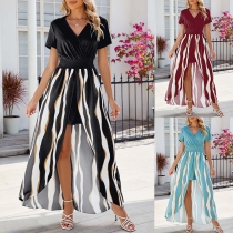 Street Fashion Kontrastfärg Tryckt Kortärmad Klänning med V-ringad Skärning och Hög-låg Nederkant