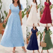 Elegant Jacquard Midi Dress, V-Neck, Short Sleeve, Floral Pattern