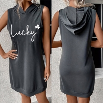 Casual Lucky-Letter tryckt ärmelös huvklänning