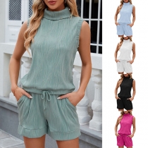 Tryckt tvådelat set från Fashion Wave med skjorta och shorts med turtleneck.