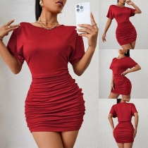 Mode enfärgad Bodycon-klänning med rynkad rund hals och kort ärm