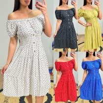 Tryckknapps off-shoulder kortärmad klänning i modestil