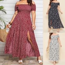 Tryckt off-shoulder maxiklänning med blommigt mönster och kort ärm
