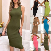 Ärmlös ledig ribbad bodycon-klänning med rund hals