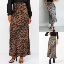 Leopardmönstrad satinkjol mode high-rise