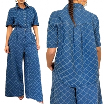Casual rutigt gammaltvättad denimset i två delar med kortärmad skjorta och vida byxor