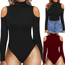 Sexig enfärgad Mock Neck Långärmad Bodysuit med bar axel