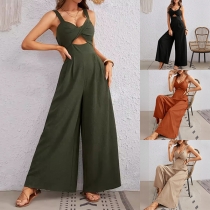 Sexig V-ringad Jumpsuit med Vida Ben och Främre Utskärning