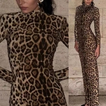 Leopardmönstrad Mock Neck Långärmad Bodycon Maxiklänning