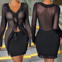 Långärmad Bodycon Festklänning med Sexig Volang V-ring och Front Cutout Detaljer