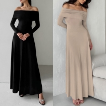 Axelbandslös långärmad maxiklänning i modern stil