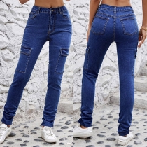 Skinny jeans med medelhöga midjor och sidofickor i denim