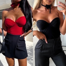 Sexig axelbandslös enfärgad bodysuit