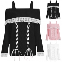 Stickad Tröja med Snörning och Fina Spetsdetaljer - Off-shoulder och Långärmad
