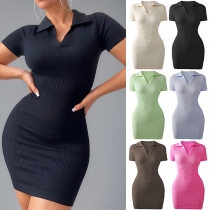 Kortärmad Ribbad Bodycon Klänning med Polokrage