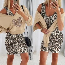 Tvådelad klädset med skjorta i paljetthjärtmönster och leopardmönstrad tankklänning
