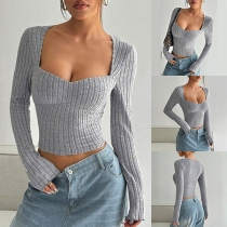 Långärmad ribbad topp med fyrkantig halsringning - modern stil