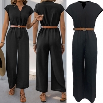 Enfärgad jumpsuit med V-ringning, kepsärm och bälte i rak passform