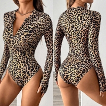 Leopardmönstrad V-ringad långärmad body