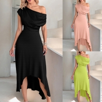 Elegant draperad Asymmetrisk Off-Shoulder Klänning