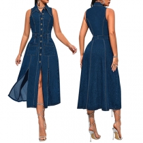 Ärmlös denimklänning med knappar framtill och modest krage i vintage-stil