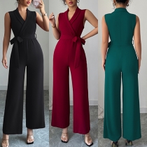 Minimalistisk byxdress med vida ben och markerad midja