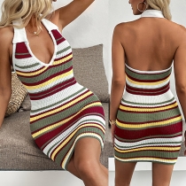 Moderiktig Kontrastfärgad Halterneck V-ringad Rygglös Bodycon Stickad Klänning