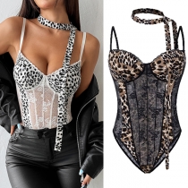 Jumpsuit med leopardmönster och spetspaneler – sexig underklädsel