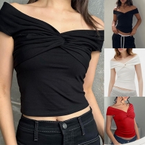 Croppad axelbandslös topp i rynkad design – sexig festlook