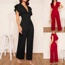 Stilren jumpsuit med volangdetaljer