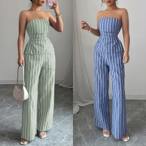 Elegant tvådelat set med tubtopp och randiga byxor