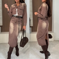 Avslappnat denimset med lös jeansjacka och knälång kjol